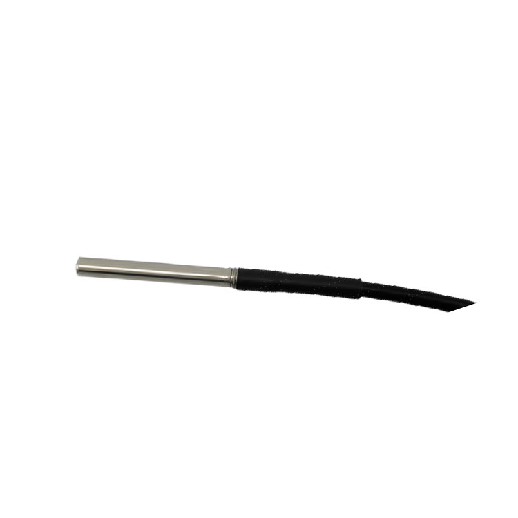 光纖光柵溫度傳感器 FBG-S-S-T-01 采用不銹鋼套管封裝技術(shù)，具有良好的防腐密封性能。光纖引入和引出采用高強(qiáng)度鎧裝光纜，適用于惡劣的測(cè)量環(huán)境，可直接埋入混凝土結(jié)構(gòu)中進(jìn)行長(zhǎng)期溫度監(jiān)測(cè)。