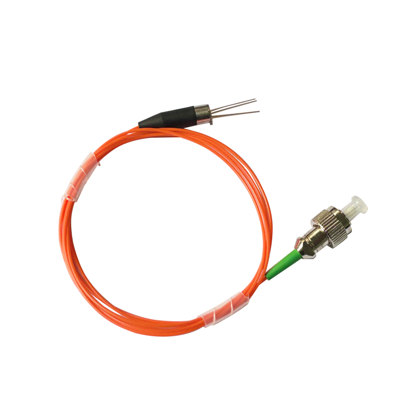 GY-APD-50-PF-M(62.5-125)是一款銦鎵砷雪崩光電二極管(APD)，適用于多種光纖通信和光電探測(cè)應(yīng)用。該器件的光敏區(qū)直徑為50微米，并且采用了50AR的抗反射涂層來(lái)最小化光的反射并增加透過(guò)率。
